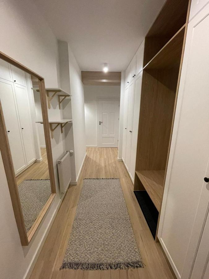 Apartamenty Guzik 22 Кросно Экстерьер фото